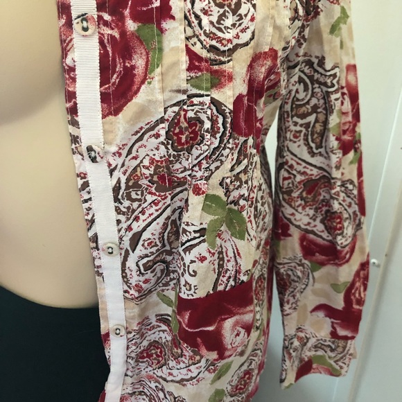 SOLD🟣 Charter Club 100% Cotton Blouse Button Down Floral - Picture 4 of 9